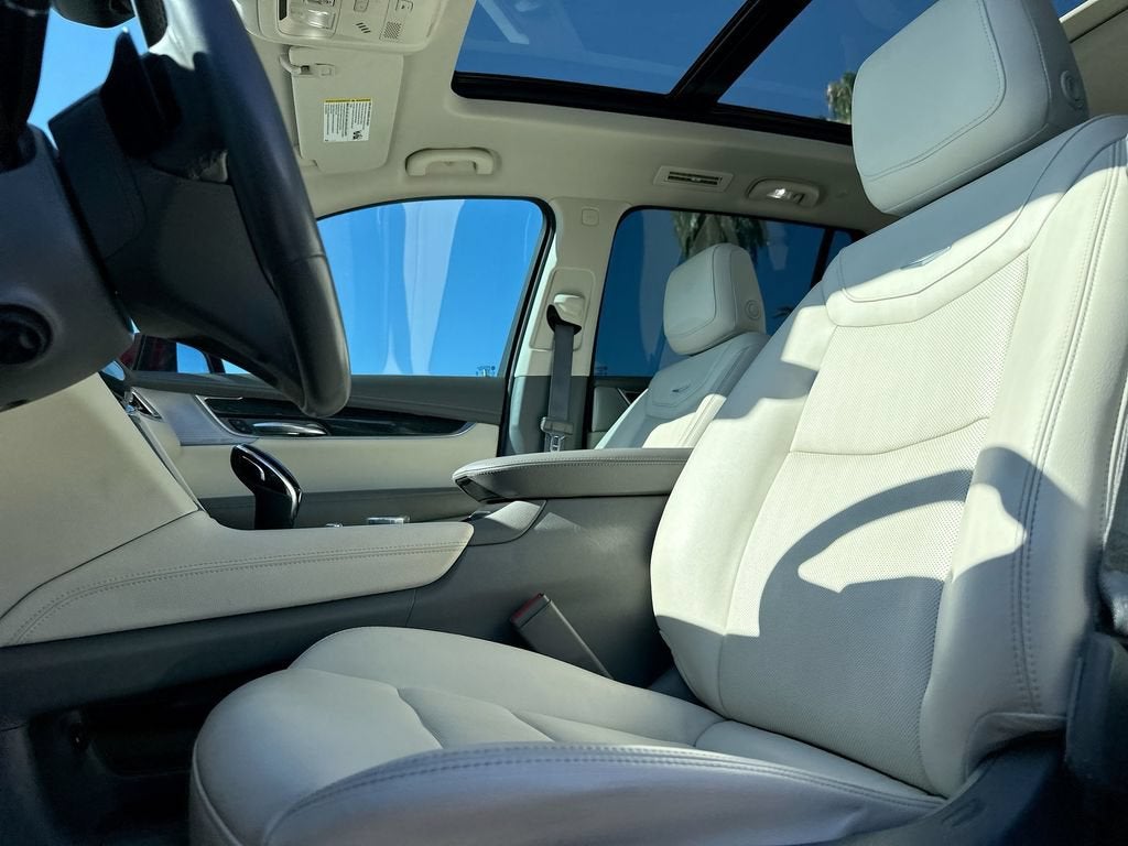 2023 Cadillac XT6 Premium Luxury