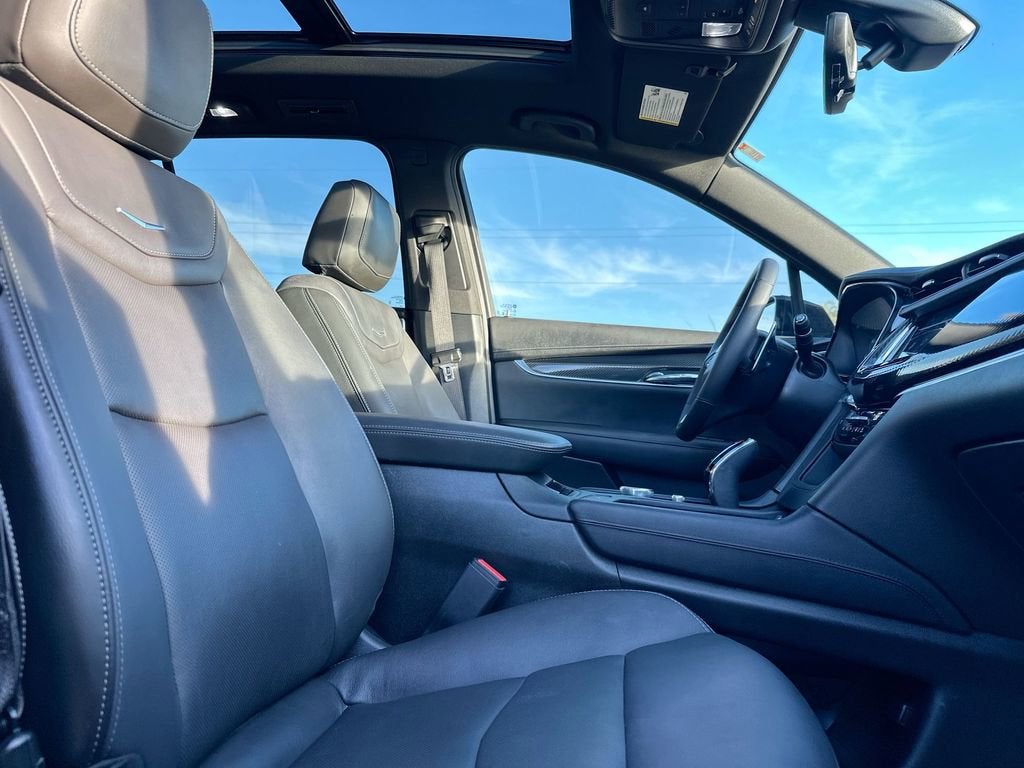 2023 Cadillac XT6 Sport