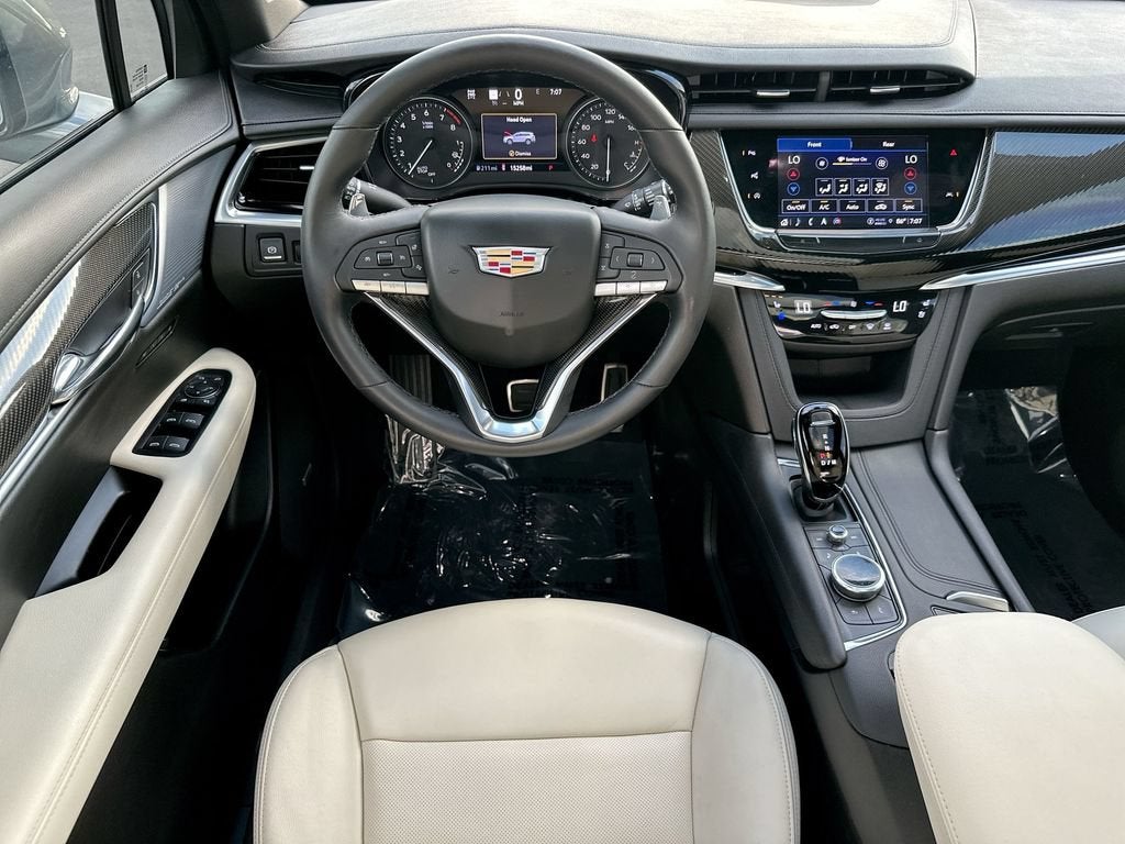 2025 Cadillac XT6 Sport