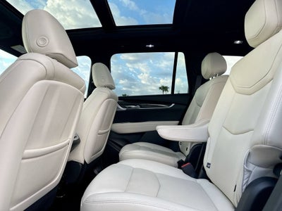 2025 Cadillac XT6 Sport