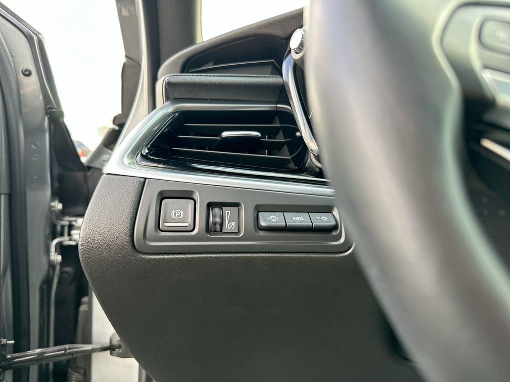 2025 Cadillac XT6 Sport