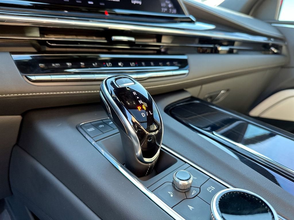 2024 Cadillac Escalade Sport