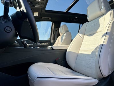 2024 Cadillac Escalade Sport