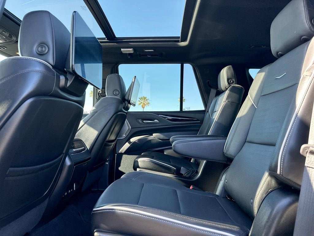 2023 Cadillac Escalade Sport