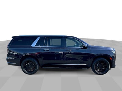 2022 Cadillac Escalade ESV Premium Luxury