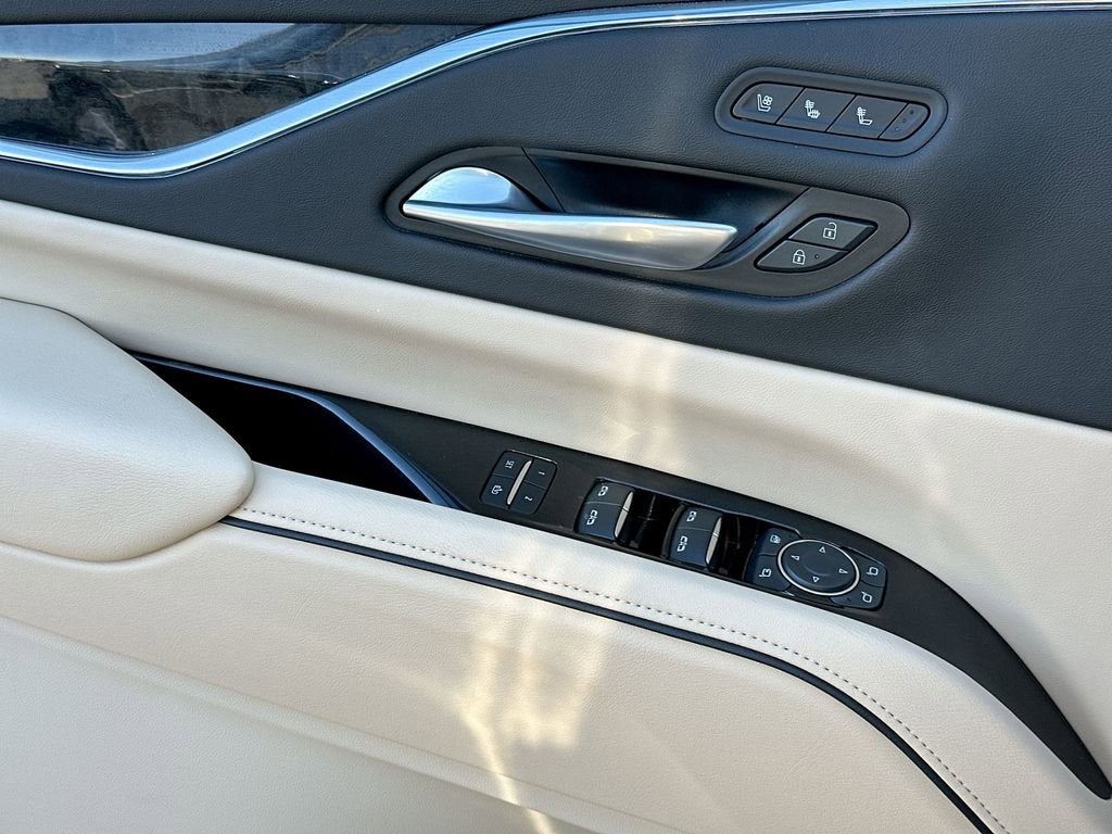 2024 Cadillac Escalade ESV Premium Luxury