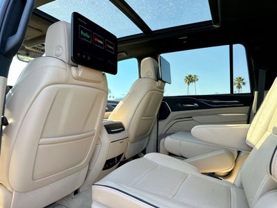 2024 Cadillac Escalade ESV Premium Luxury