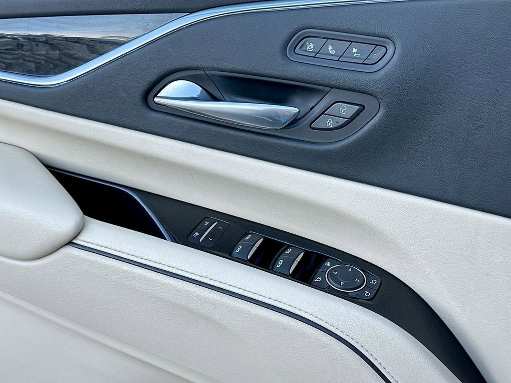 2022 Cadillac Escalade ESV Premium Luxury