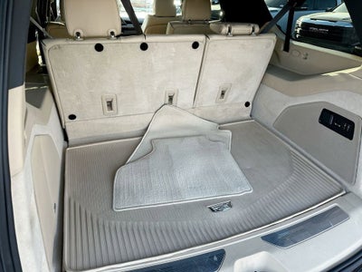 2022 Cadillac Escalade ESV Premium Luxury