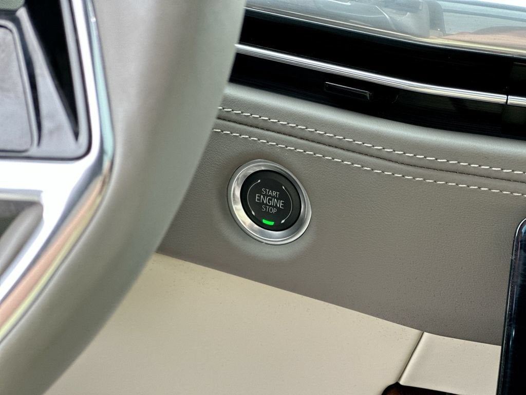 2025 Cadillac Escalade Premium Luxury Platinum