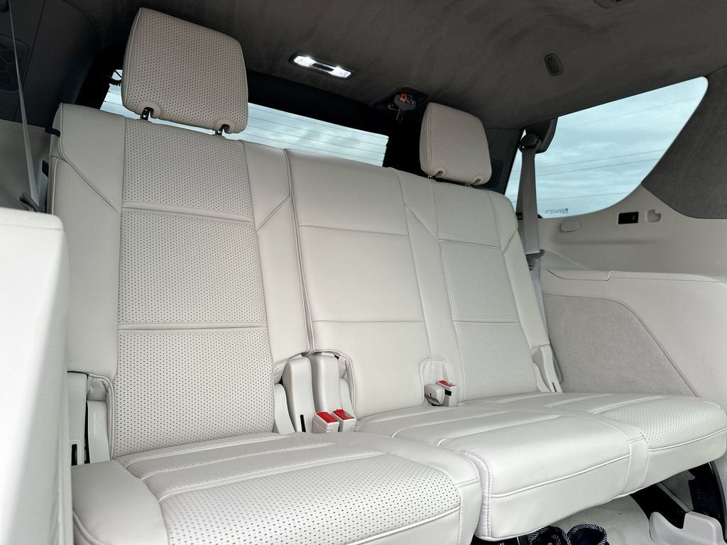 2025 Cadillac Escalade Premium Luxury Platinum
