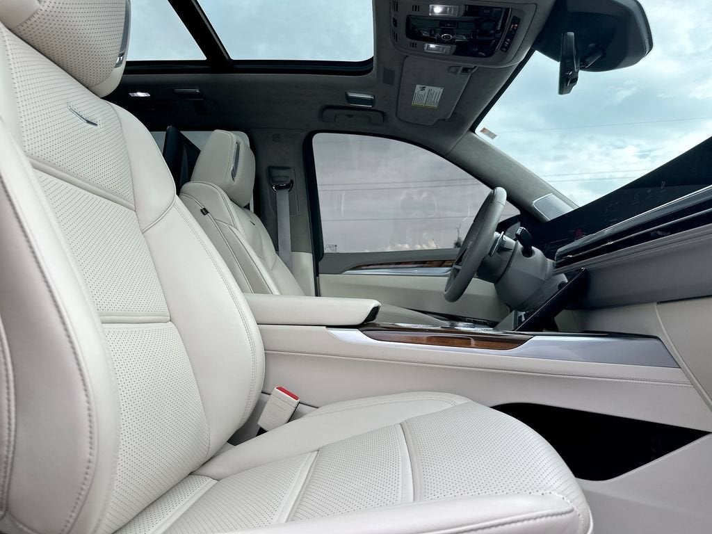 2025 Cadillac Escalade Premium Luxury Platinum