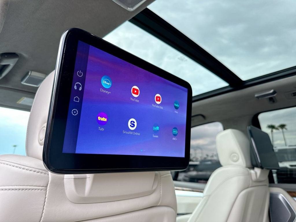 2025 Cadillac Escalade Premium Luxury Platinum