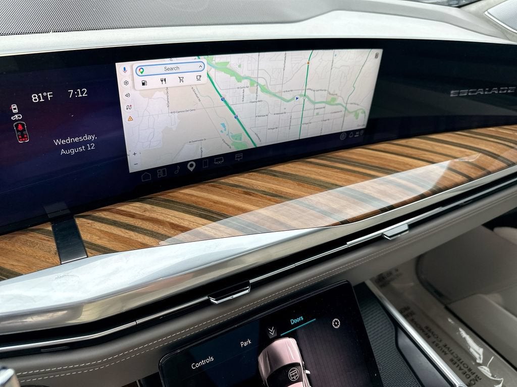 2025 Cadillac Escalade Premium Luxury Platinum