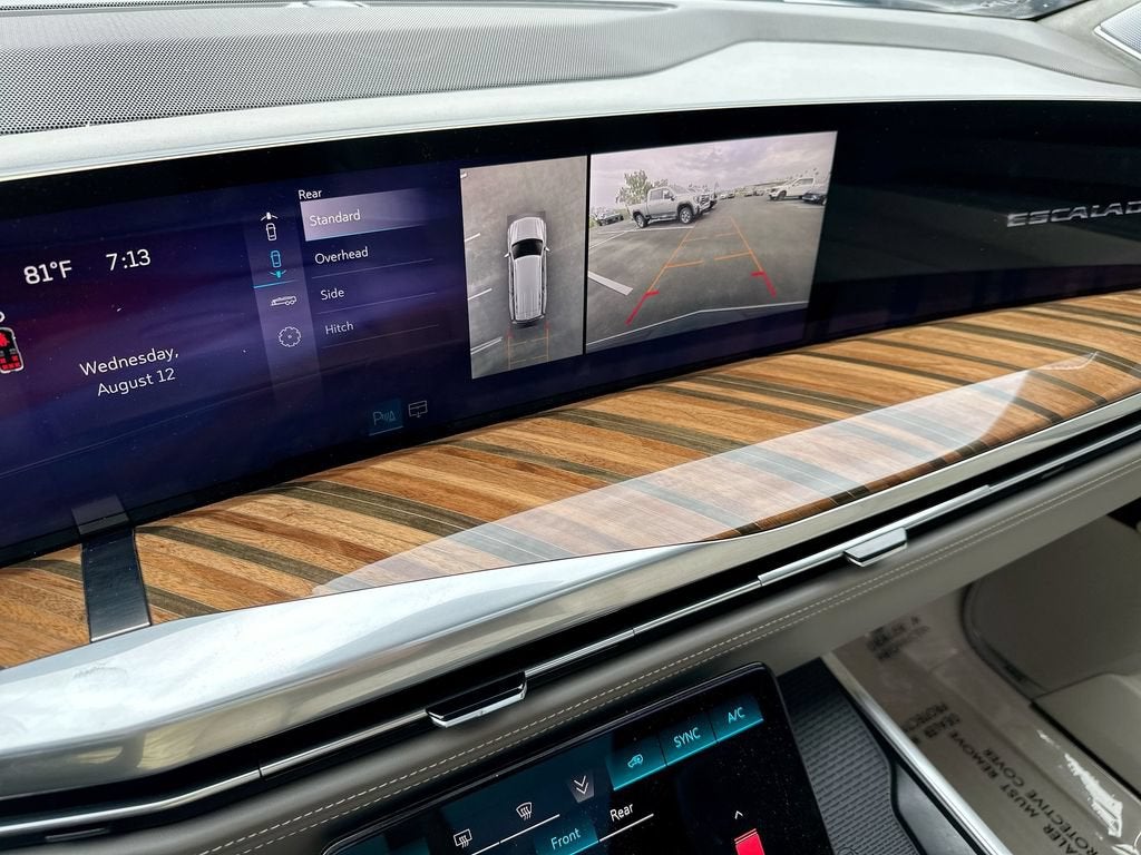 2025 Cadillac Escalade Premium Luxury Platinum
