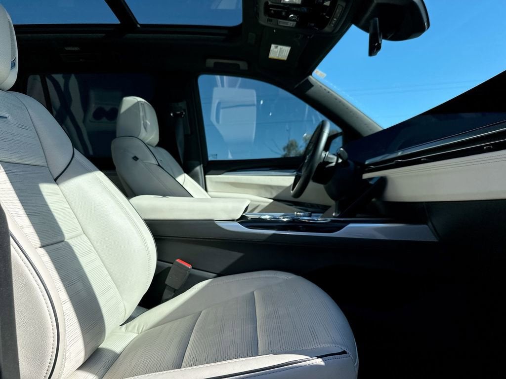 2025 Cadillac Escalade Sport