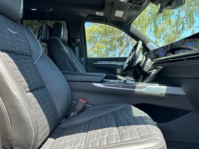 2025 Cadillac Escalade Escalade-V