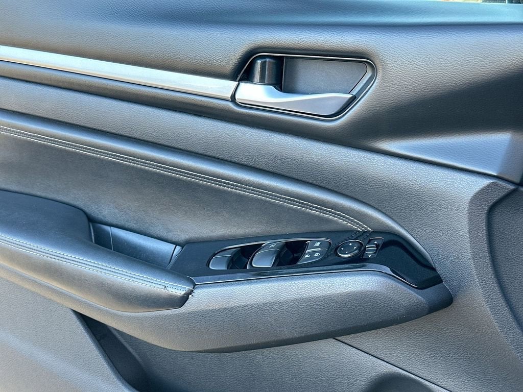 2021 Nissan Altima SV FWD