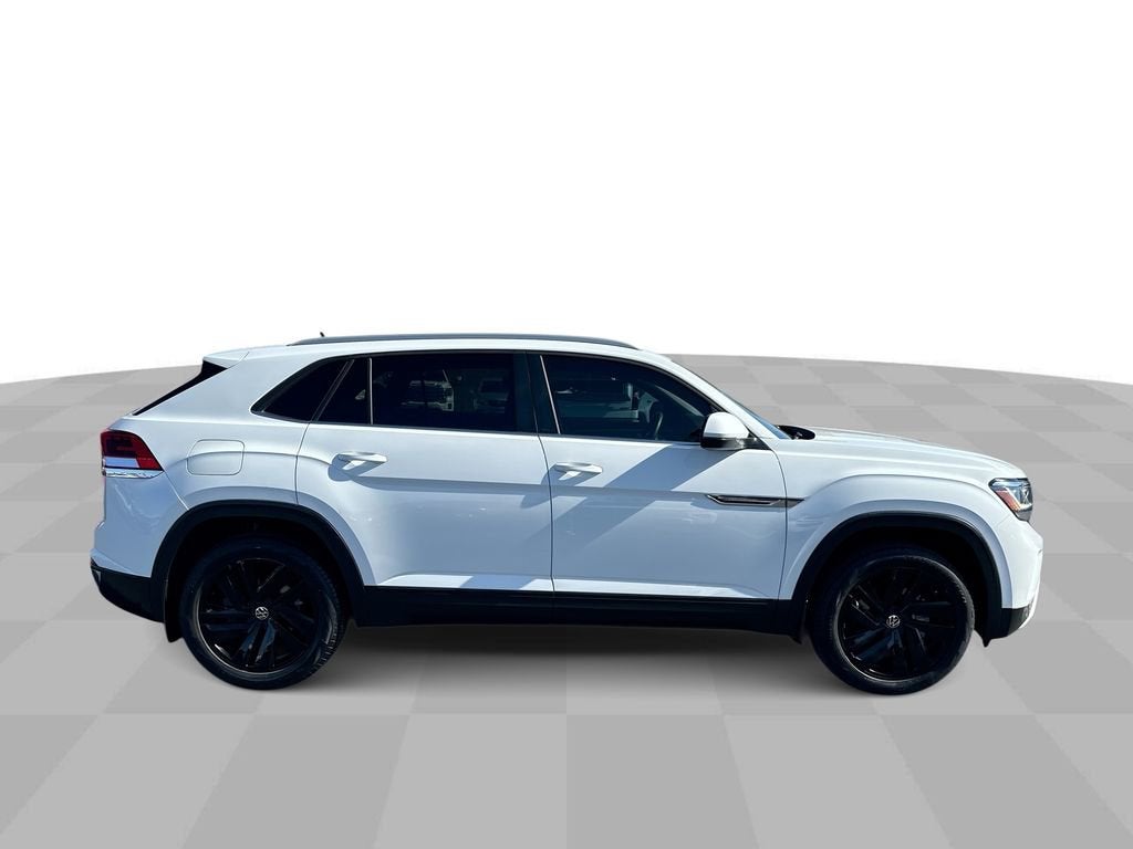 2022 Volkswagen Atlas Cross Sport 2.0T SE w/Technology