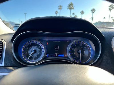 2018 Chrysler 300 Touring