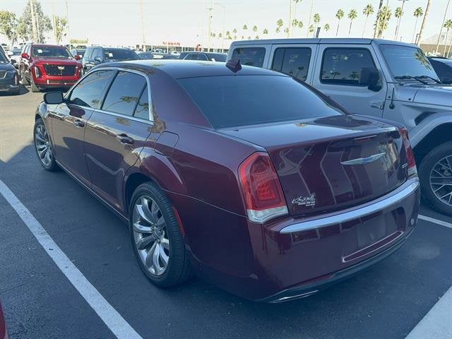 2018 Chrysler 300 Touring