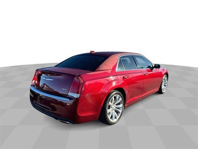 2018 Chrysler 300 Touring