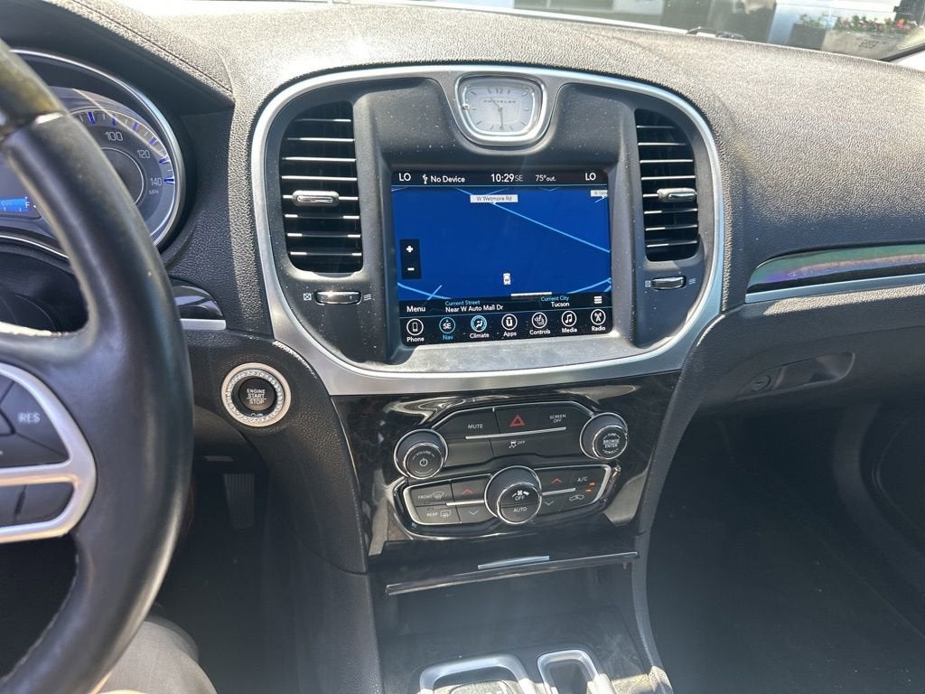 2017 Chrysler 300 300C