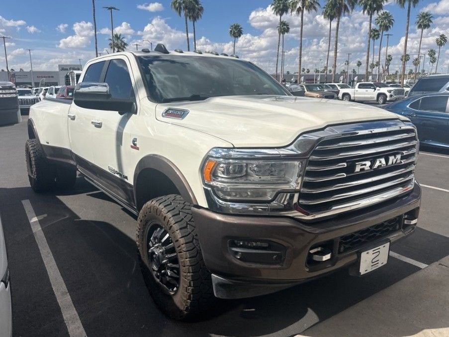 2019 RAM 3500 Longhorn Crew Cab 4x4 8' Box