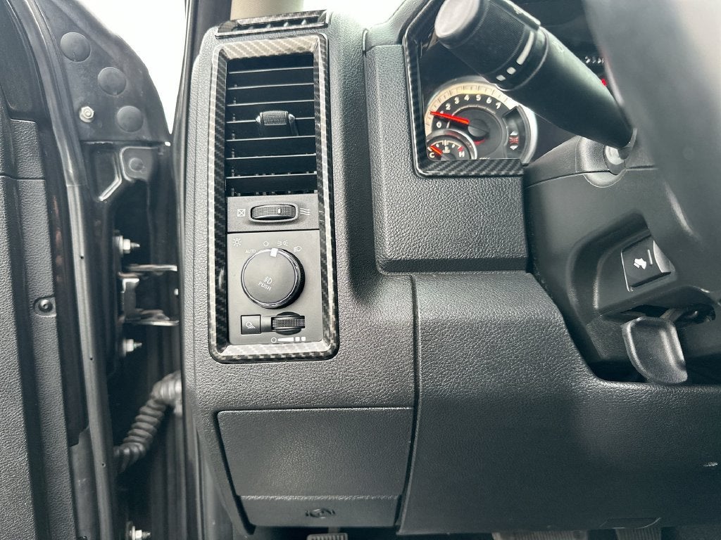 2017 RAM 1500 Sport Regular Cab 4x2 6'4" Box