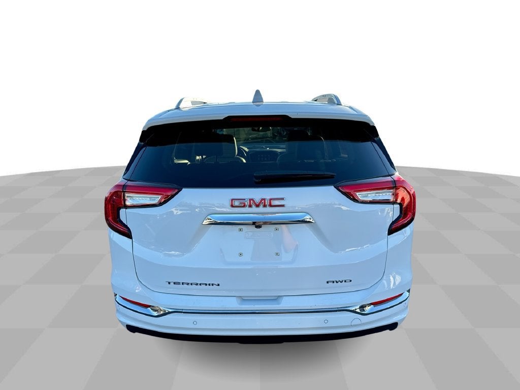 2024 GMC Terrain Denali