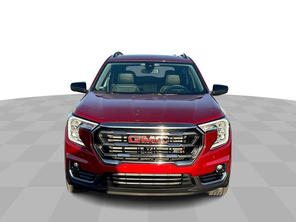 2024 GMC Terrain AT4