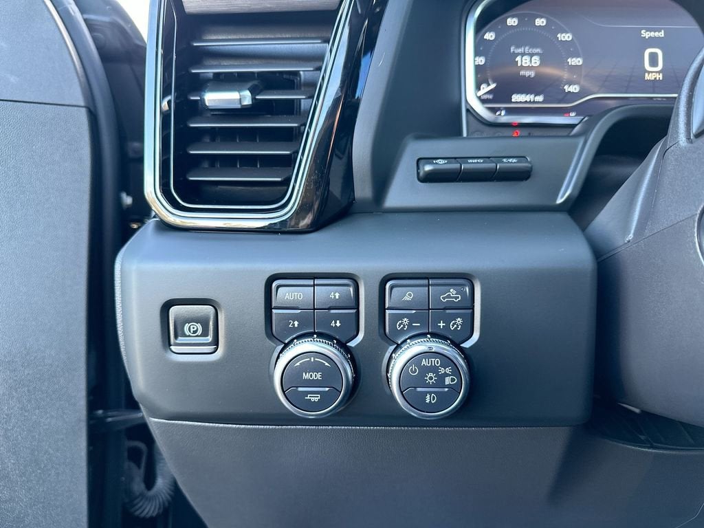 2024 GMC Sierra 1500 AT4X