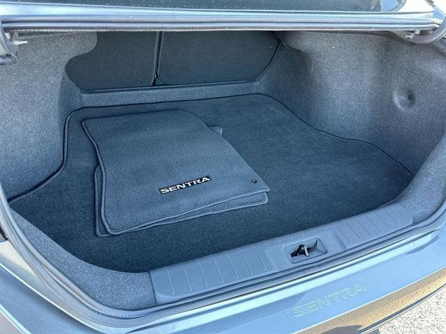 2023 Nissan Sentra SV Xtronic CVT