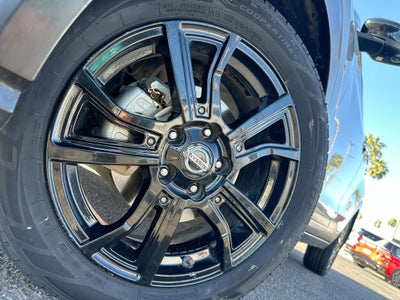 2021 Nissan Kicks SR Xtronic CVT