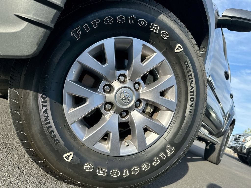 2017 Toyota Tacoma SR5 V6