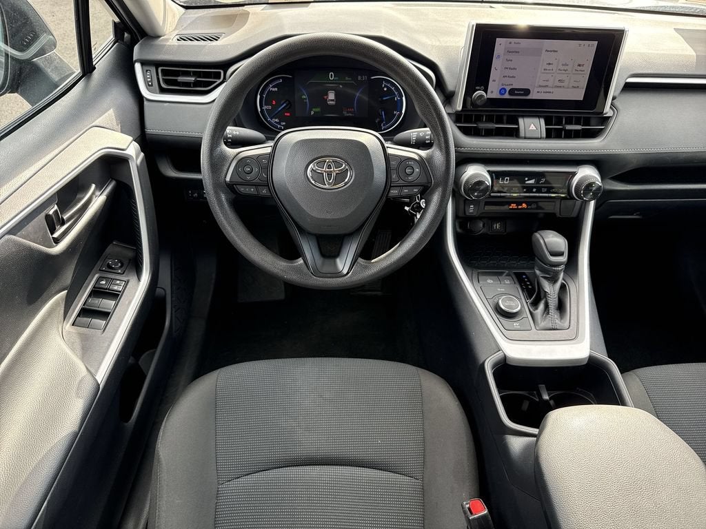 2025 Toyota RAV4 Hybrid LE