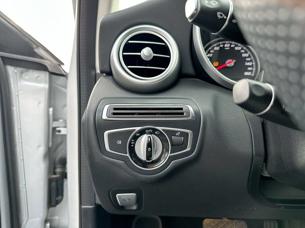 2016 Mercedes-Benz C 300 C 300