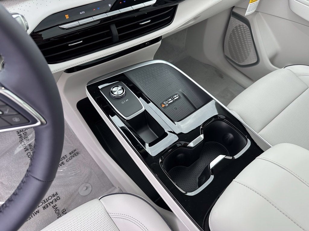 2027 Buick Enclave Avenir
