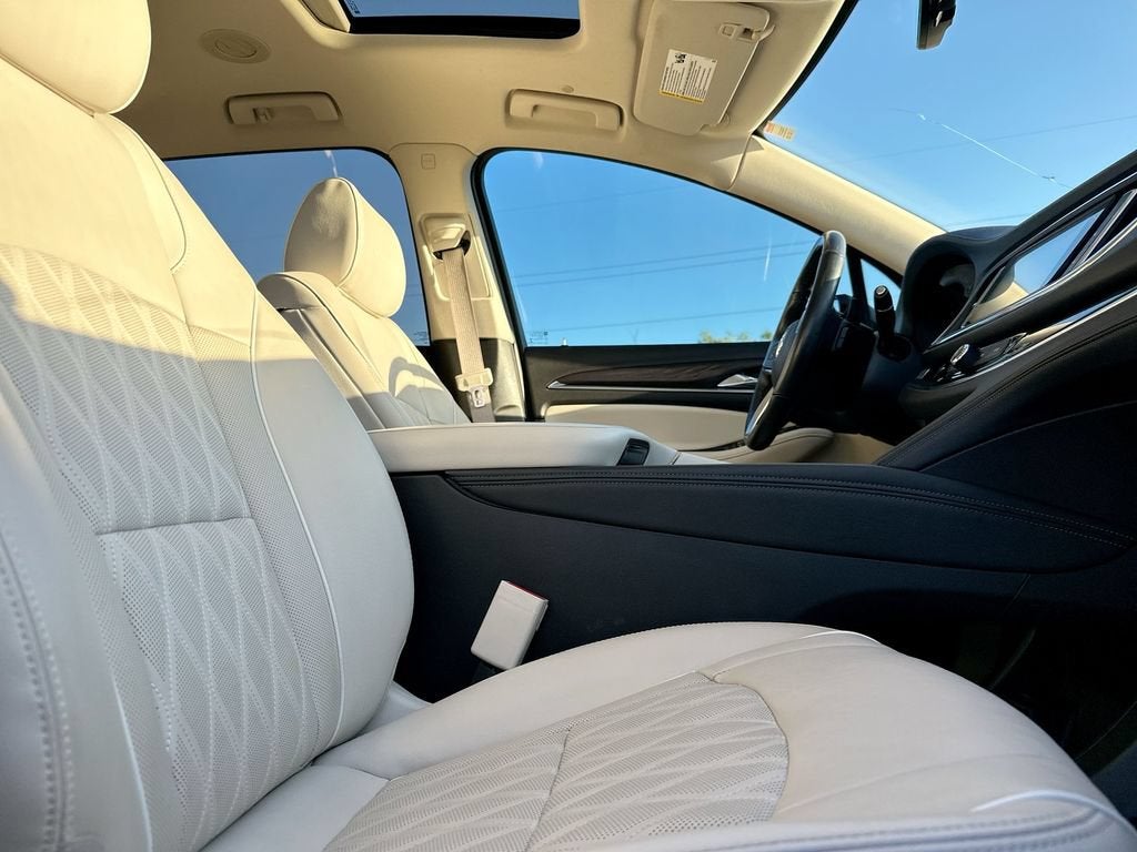 2022 Buick Enclave Avenir