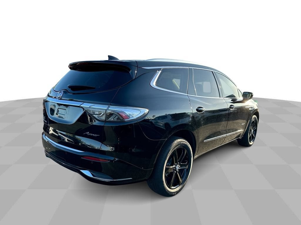 2022 Buick Enclave Avenir