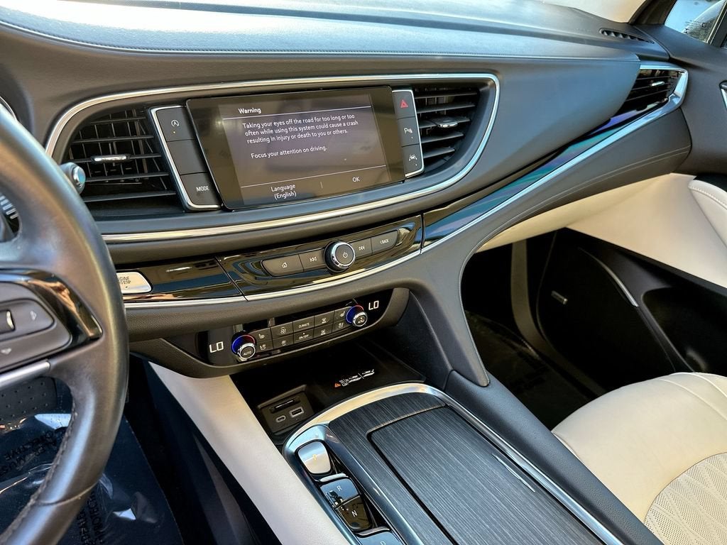 2022 Buick Enclave Avenir