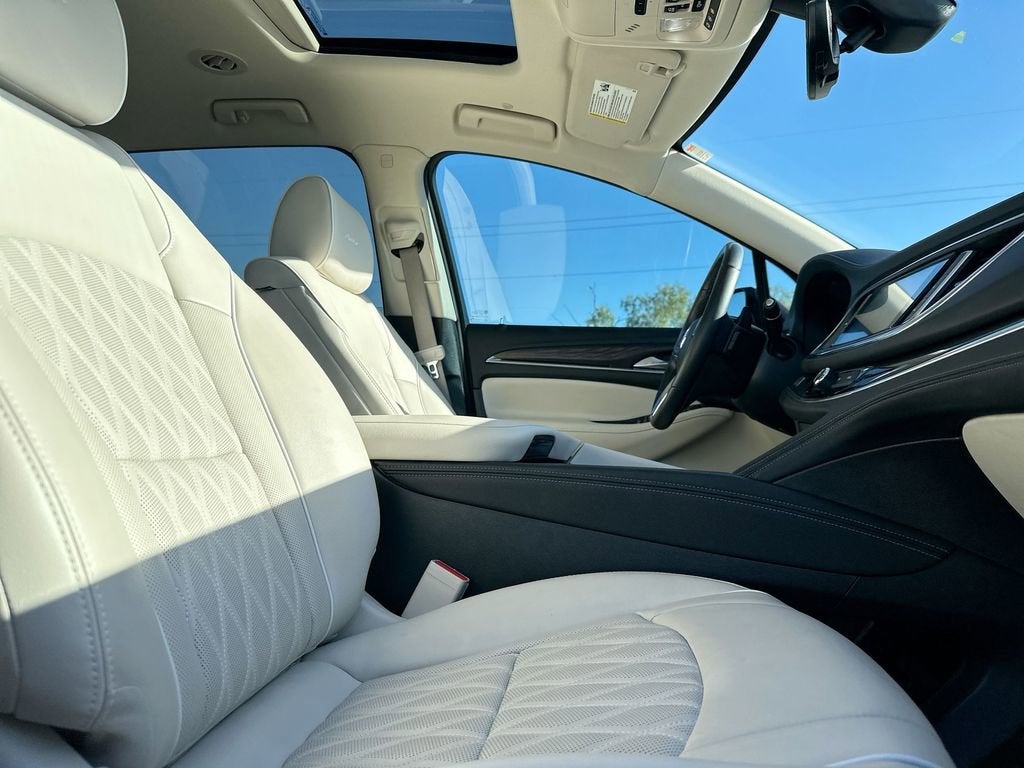 2022 Buick Enclave Avenir