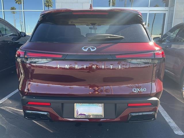 2024 INFINITI QX60 LUXE