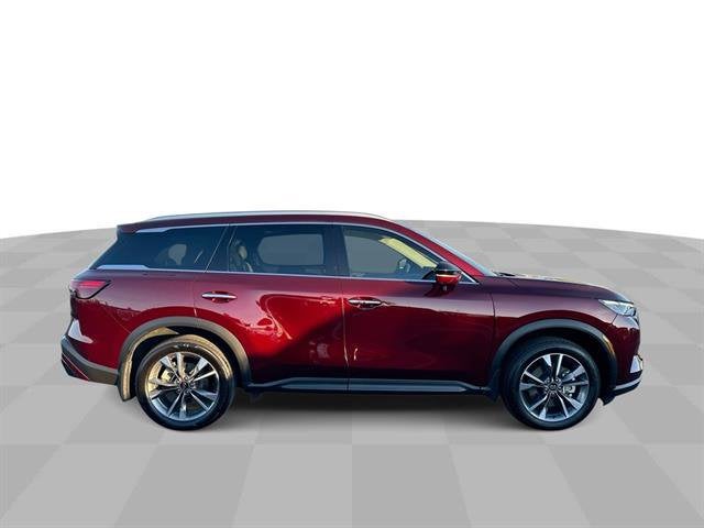 2024 INFINITI QX60 LUXE