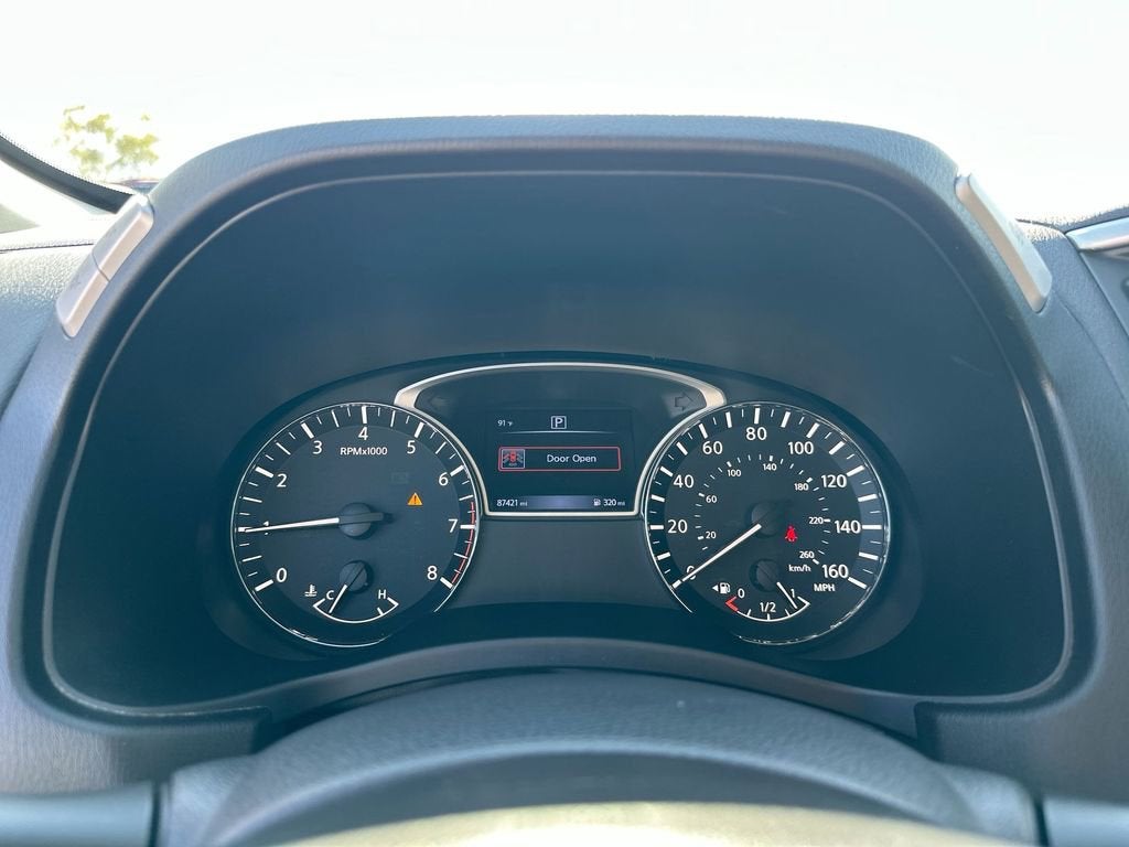2017 Nissan Pathfinder SV