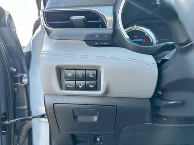 2021 Toyota Highlander Hybrid Platinum