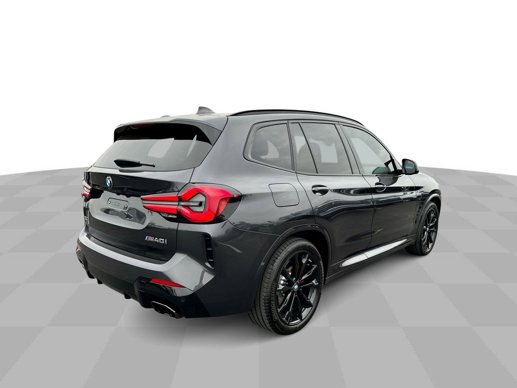 2024 BMW X3 M40i