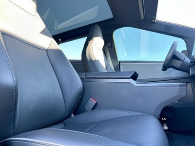 2025 Tesla Cybertruck All-Wheel Drive