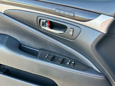 2013 Lexus LS 460 