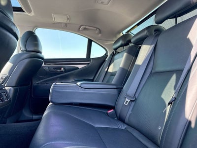 2013 Lexus LS 460 